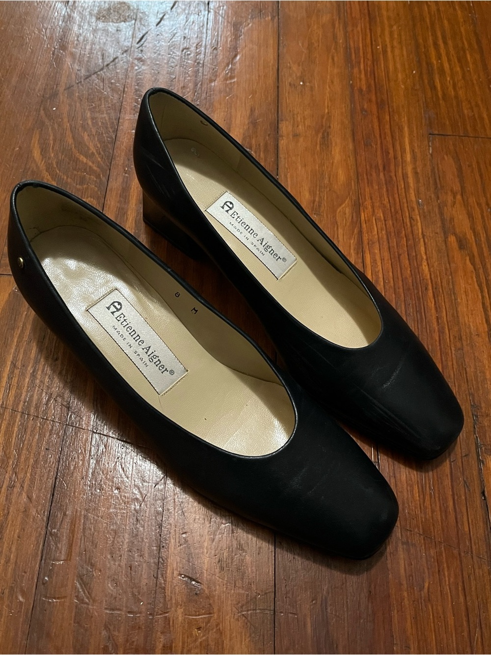 Etienne Aigner Women’s Vintage Dark Navy Leather Low Block Heel Pumps Size 8